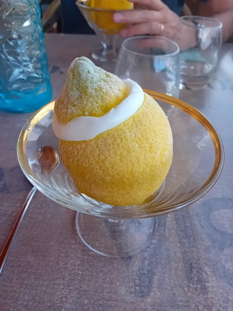 Citroen Gevuld Met Citroenijs